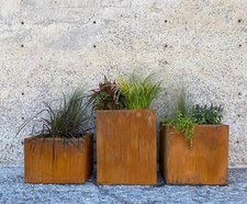 30x30x30cm Rusted steel planter / High quality heavy gauge steel