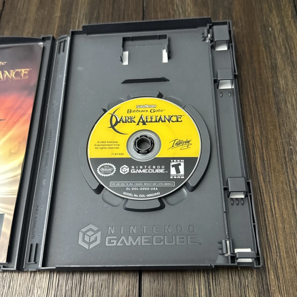 Baldur's Gate Dark Alliance Nintendo GameCube Video Game Complete CIB w/ Manual - Image 3 of 4