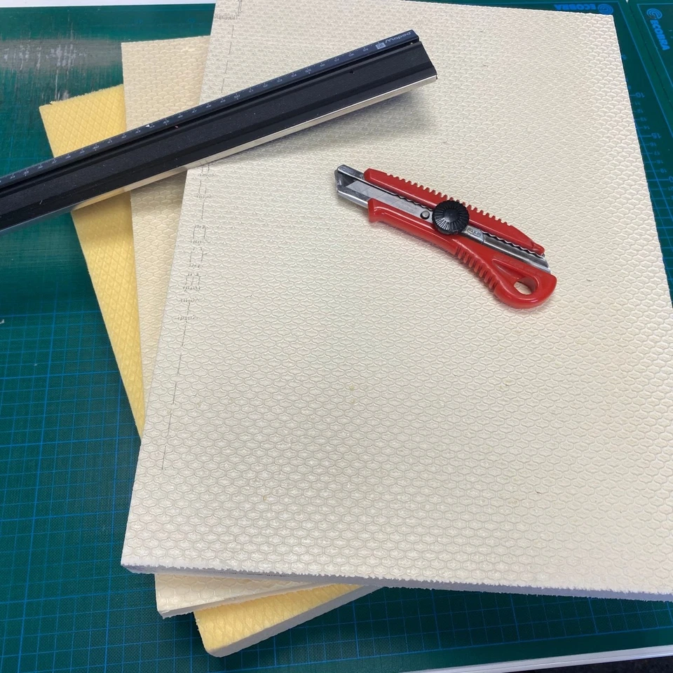 Hartschaum Platten 10er Pack - 40 x 30cm - 20mm & 30mm Stärke für Modellbau Base - Bild 4 von 4