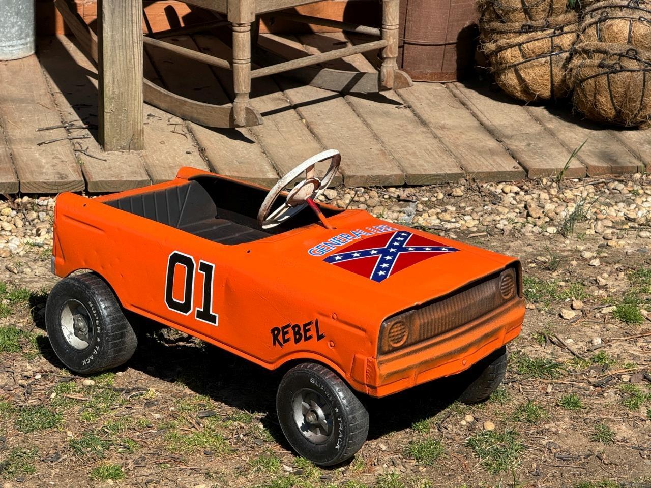 AMF Murray Dukes of Hazard GENERAL LEE Pedal Car Pride of Hazard