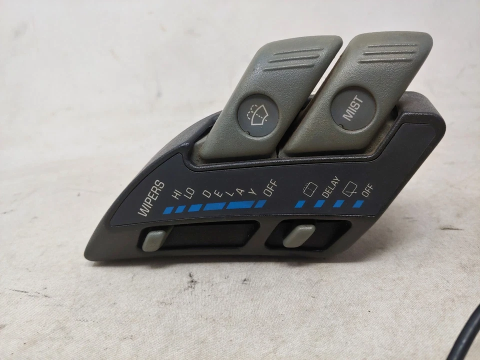 挡风玻璃擦洗洗衣机开关庞蒂亚克奥兹莫比尔跨运动剪影 1990 年原始设备制造商 — 第 2/4 张图片