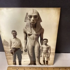 Egyptian Woman Builder AI Photograph 8“ X 10“ Halloween Sci Fi Fantasy Alien