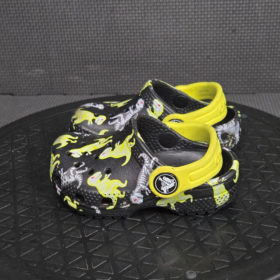 Crocs Classic Clogs Toddler Sz 4 Black Yellow Raptor Print Rubber Slip On Shoes - Image 3 of 4