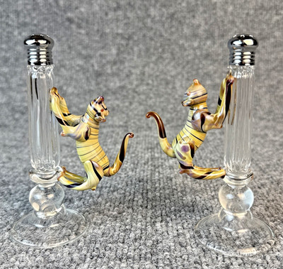Primitivo Escobedo Four Sisters Handblown Art Glass Cats Salt & Pepper Shakers