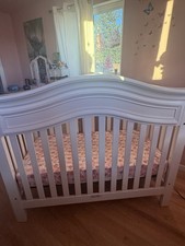 Cuna Color blanca Para Beb  En Buen Estado Y Muy Recost 