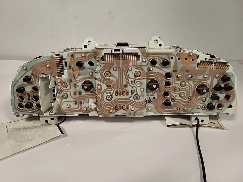 Speedometer MPH Without Tachometer Head Only Fits 95-98 ESTEEM 470206 E1 Foto 2 de 4