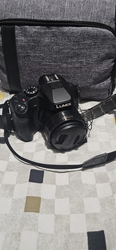 Panasonic Lumix DC-FZ82, foto 1 di 5