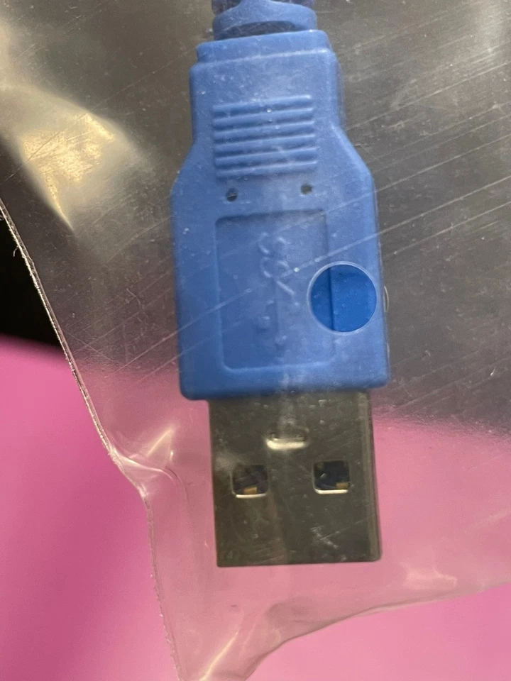 StarTech USB3SAUB1 1ft SuperSpeed USB 3.0 A Male to Micro B Male Cable – Blue - Image 3 of 4