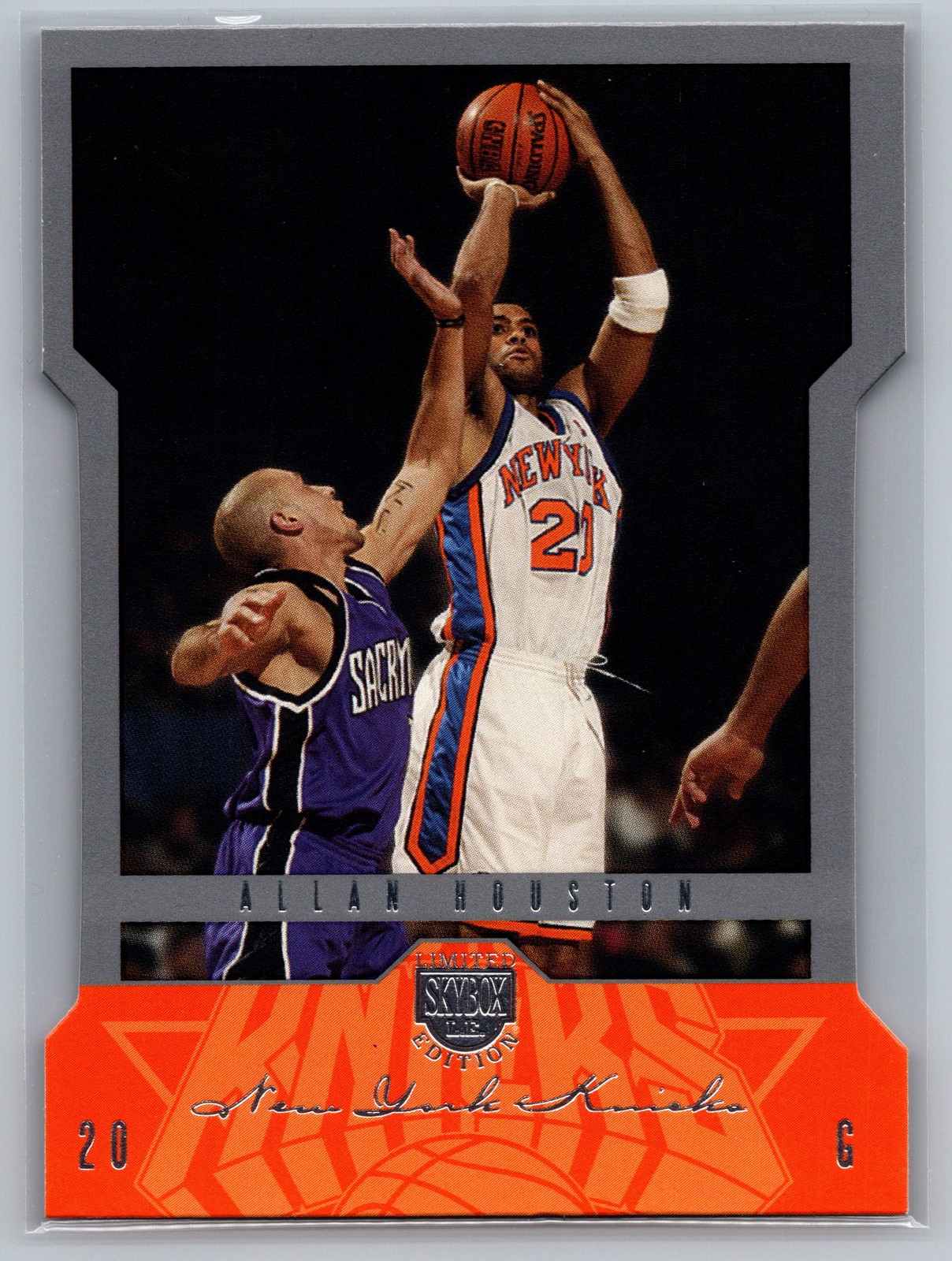 2004-05 SkyBox LE #52 Allan Houston Retail