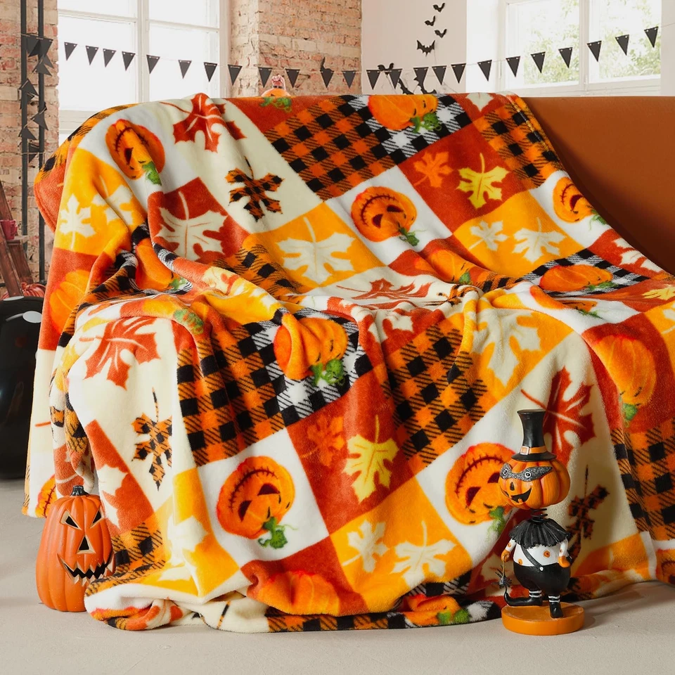 Halloween Fleece Throw Blanket, Pumpkin, Leaves Fall Plaid Blanket, Soft Fuzz... - Image 2 of 4