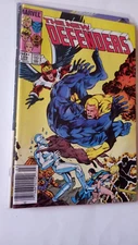 Defenders #129    - Marvel Comic books