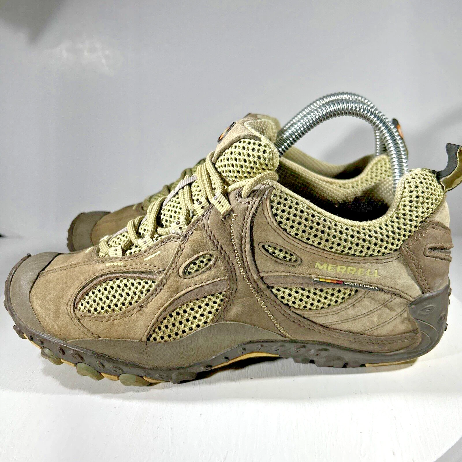 merrell chameleon hiking trail sneakers vibram soles shoes