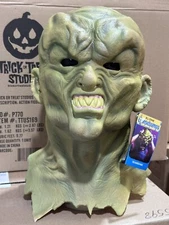 Trick or Treat Studios Goosebumps The Haunted Mask NEW