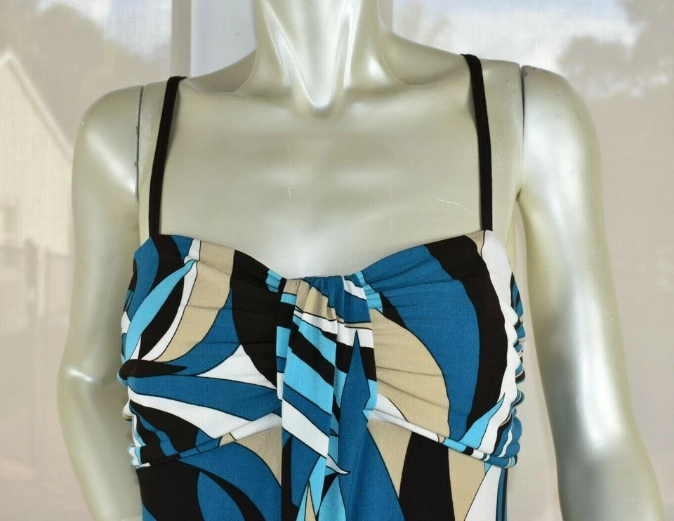 Vestido corto elástico geométrico La Belle talla XL usado en excelente estado Foto 2 de 4