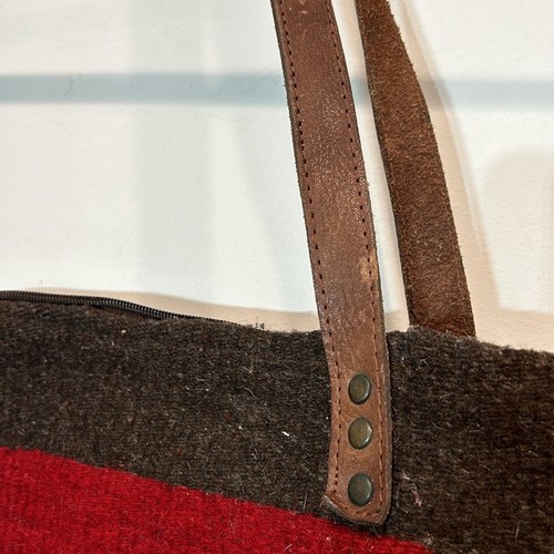Vintage Navajo blanket bag oversize shoulder tote brown red cream tan 21”w 18” h - Picture 6 of 7
