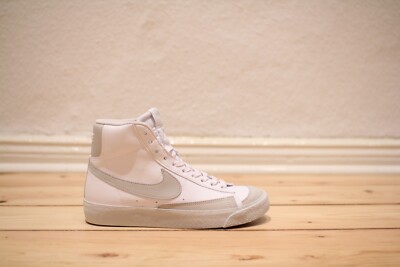 Nike Blazer Mid 77 SE GS Weiß Grau Gr. 37,38,39 NEU DM1000 100