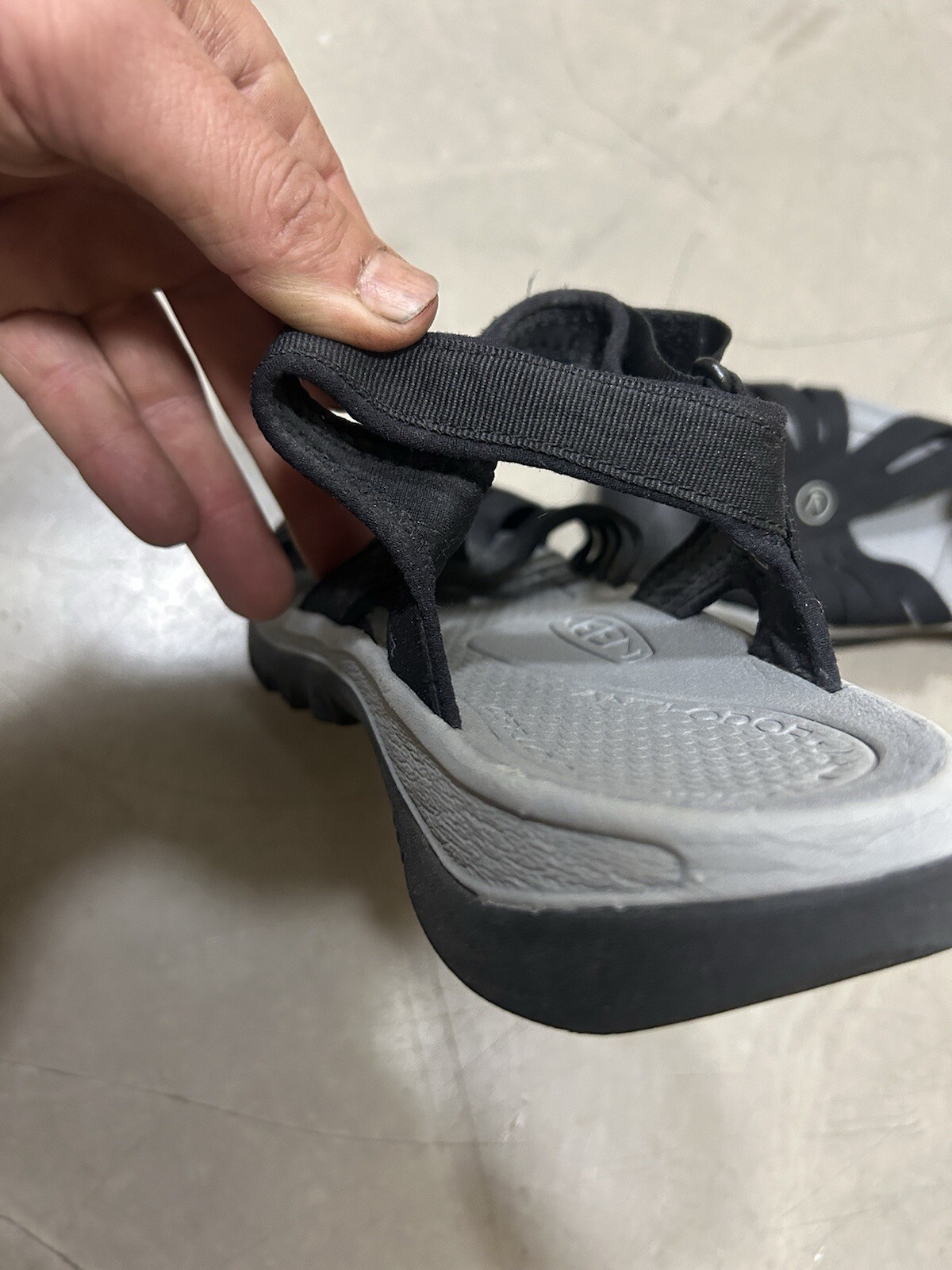 Sandali donna Keen Rose neri taglia 10 5 ottime condizioni escursionismo kayak