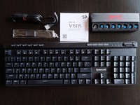 Redragon K580 VATA US layout RGB LED Backlit Mechanical Gaming Keyboard, Black.