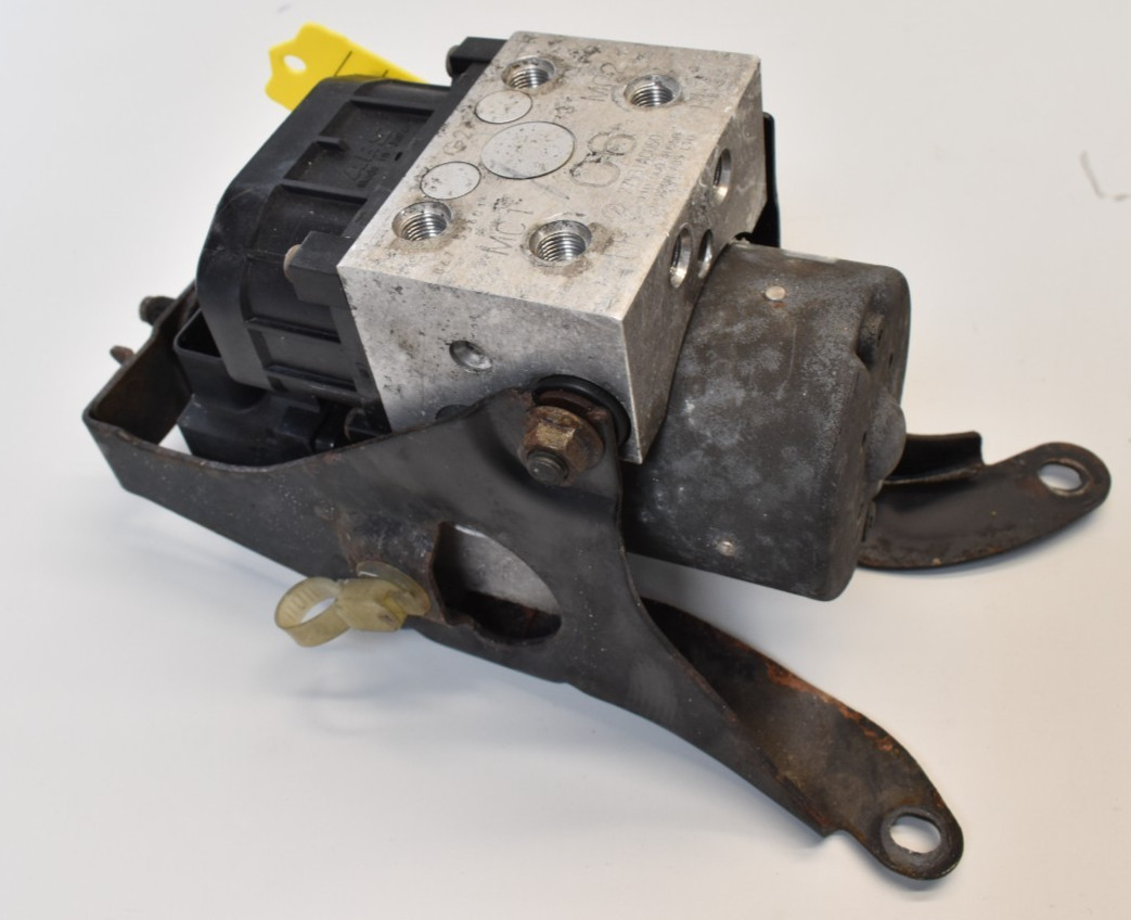 SUBARU LEGACY WAGON GTB TWIN TURBO 1998-2003 ABS PUMP MODULE 27531AC060
