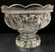 VTG German Lausitzer Lead Crystal 24% Pedestal Bowl Dish Footed Scalloped Rim