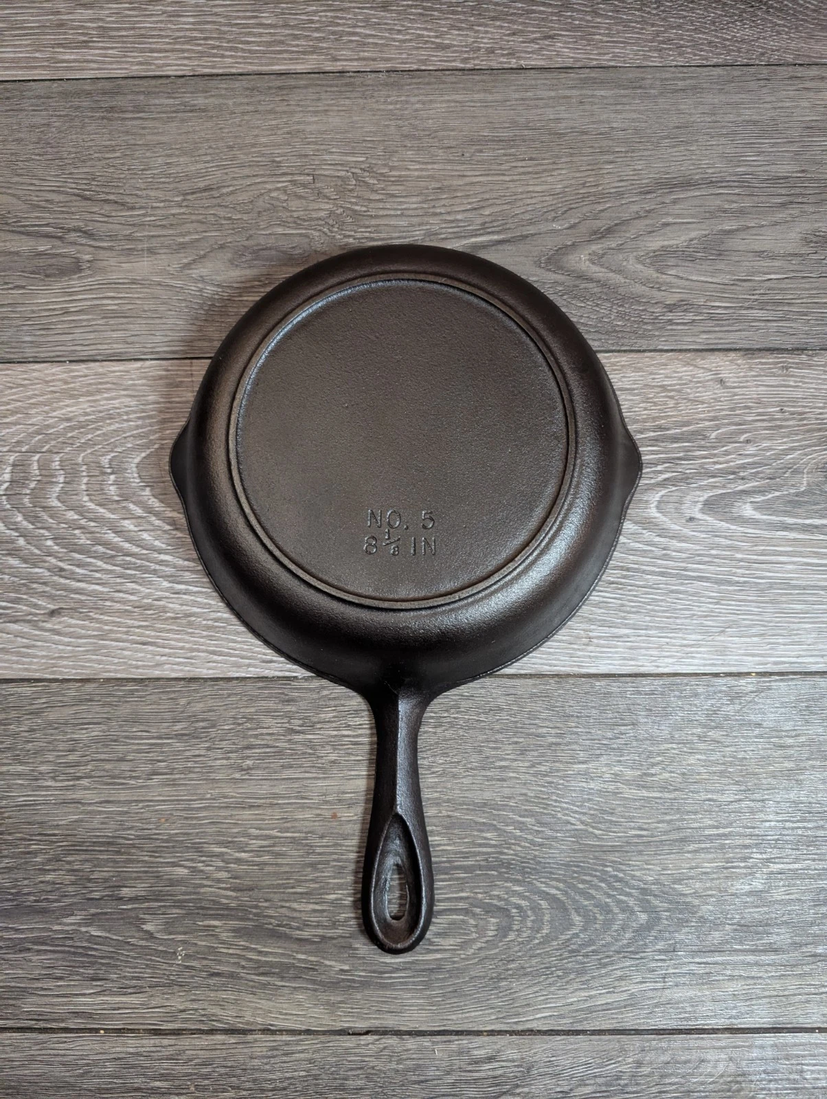Vintage No. 5 Birmingham 8 1/8” Cast Iron Skillet BSR Restored