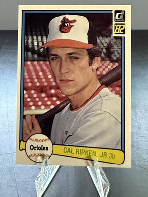 1982 Donruss Set-Break #405 Cal Ripken Jr. RC (Slight Surface Wrinkle)