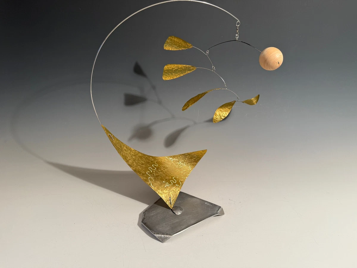Art Stabile Mobile "Sailor Moon" 17x14 Modern Decor Tabletop Kinetic Sculpture