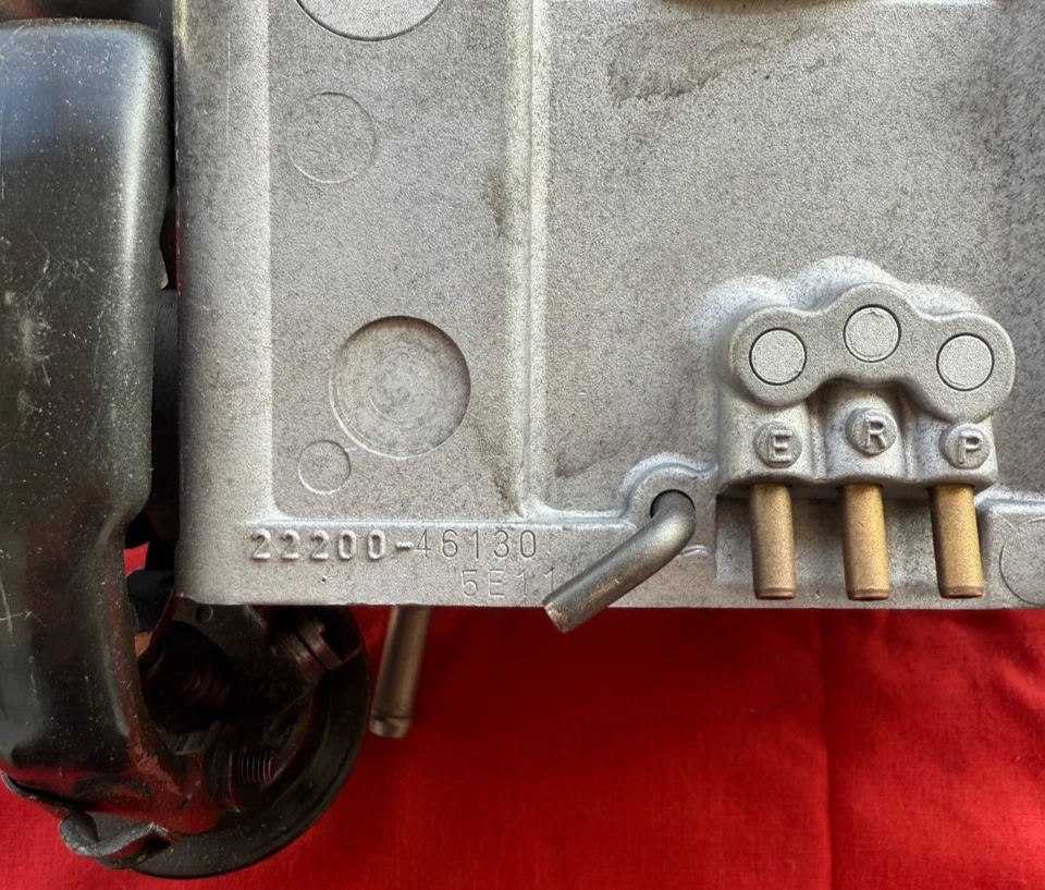 ✅ OEM Throttle Body For 93-97 LEXUS GS300 SC300 & TOYOTA SUPRA 3.0L #22200-46130 - Image 2 of 4