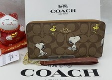 Coach A147 Snoopy Peanuts Beige Signature Zip Long Wallet PVC Leather