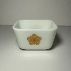 Vintage PYREX Butterfly Gold Refrigerator Dish 501B 1 1/2 Cup No Lid