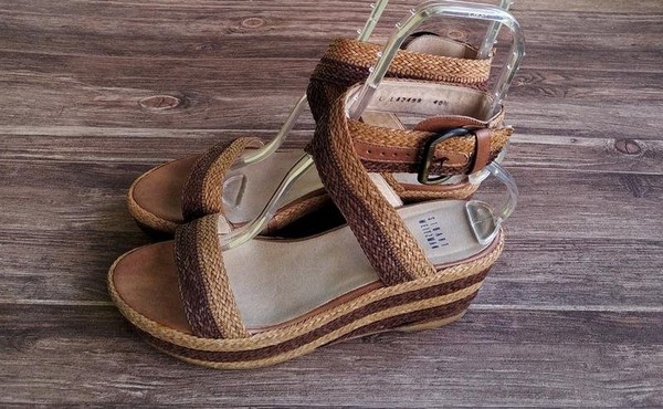 Women Stuart Weitzman Heels Brown Leather 40.5
