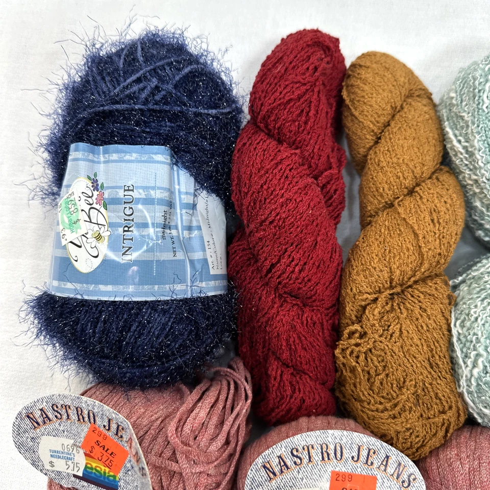 Lot Of Yarn 26 Skeins, Balls & Bundles - Assorted Brands, Colors - 3lbs - Image 3 of 4