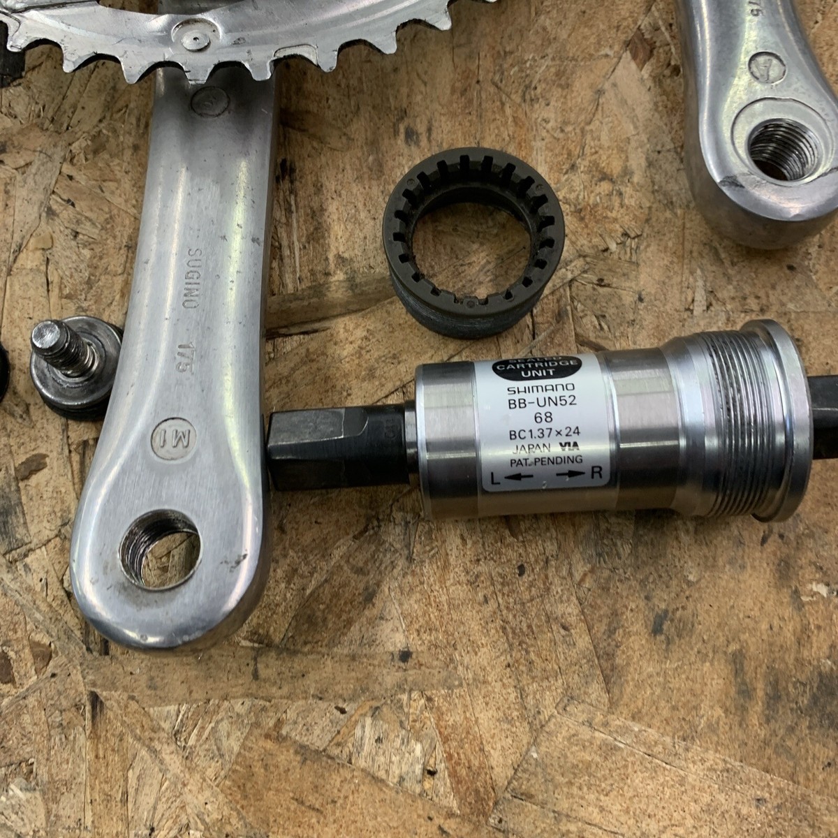 Sugino Impel Triple MTB crankset 175mm w/ Shimano Bottom Bracket