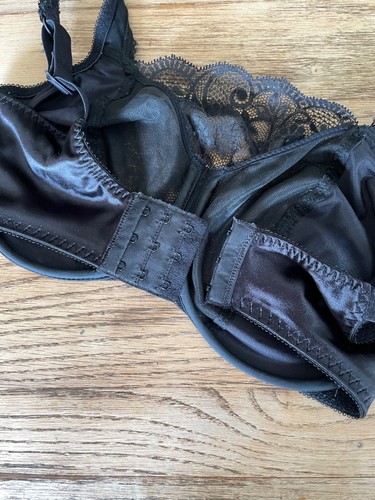 Vintage Bali Underwire Bra Womens 34DD Black Lace Modest Cami Full Coverage - Picture 5 of 6