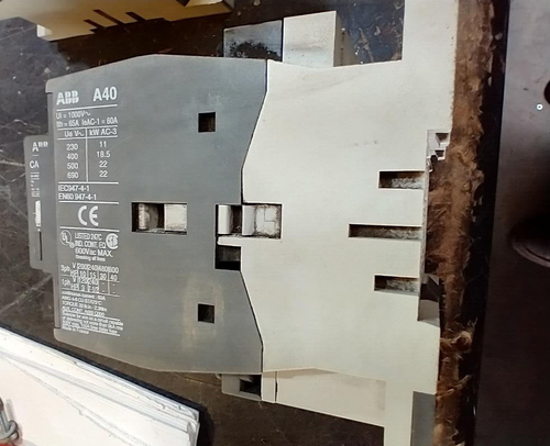 ABB A40 Contractor with auxiliary AC230/400/500/690 - Picture 2 of 3