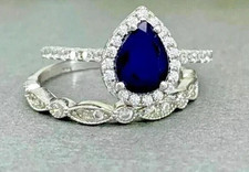 3,5 kt birnenblauer Saphir kreierter Diamant Ehering 14 K Weißgold-Finish Ring Set