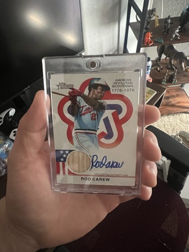 2025 Topps Heritage ROD CAREW #BAR-RC Bicentennial AUTO Game-Used Bat Relic /76