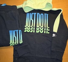 Nike Boys' Black Green "Just Do It" Rise hoodie Y 6M and Sweatpants Y 5S set.