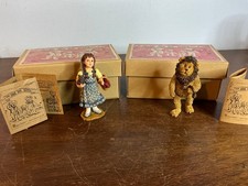Boyds Bears The Shoebox Bears Wizard Of Oz Dorothy And TOTO #3258 + Lion #3260