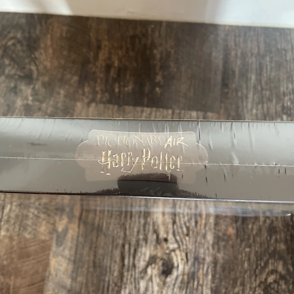 NEW Mattel Harry Potter Pictionary Air, Age 8+, On Screen, Teams, Wand Xmas Gift - Image 2 of 3