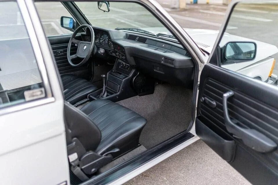 Click photo thumbnail to view