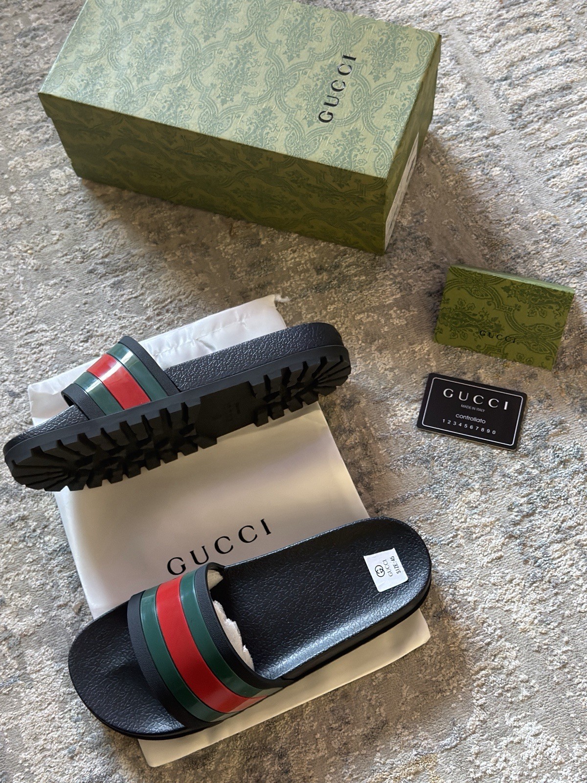 Gucci Men’s US 11 Black Slide Sandals Green/Red Web Stripe Logo New Box