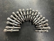 Satz 20 x originale Radschrauben Radbolzen Gullideckel Mercedes-Benz R107 SL 107