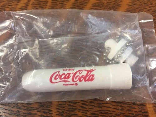 Vintage Coca-Cola Coke Plastic Keychain Pill Cash Holder Screw-top Advertising