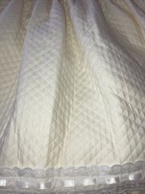 Blauen Yellow Ribbon Embroidered Crib Skirt Dust Ruffle Cotton Polyester