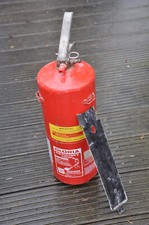 Feuerlöscher GLORIA 6 KG DIN Pulver 6 P6H - ohne Prüfplakette mit Wandhalterung