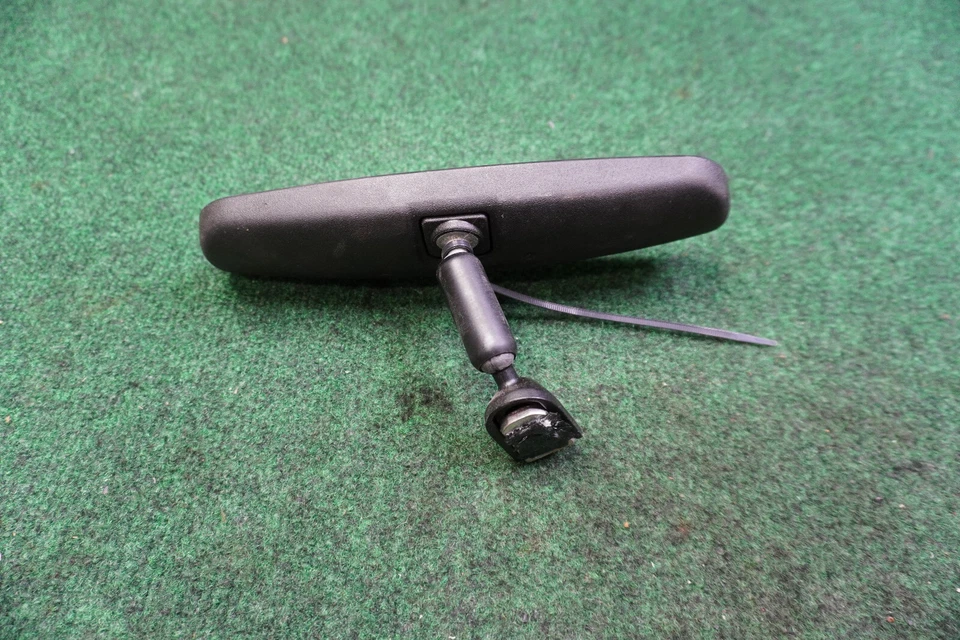 Оригинальное зеркало заднего вида 2000-2014 Subaru Legacy e8011681 - Изображение 3 из 4