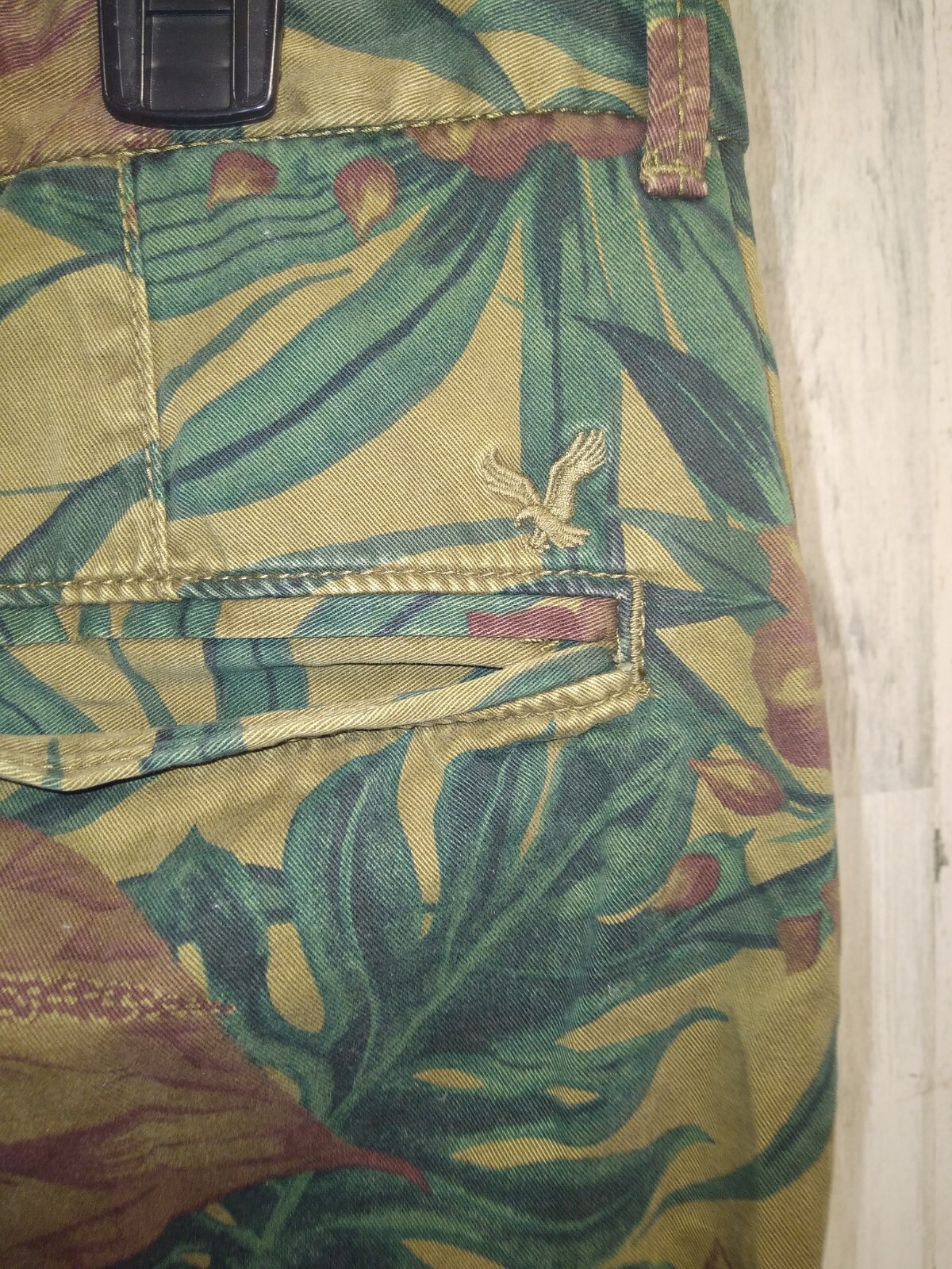 American Eagle Prep Fit Shorts Size 32 Brown Green Floral eBay