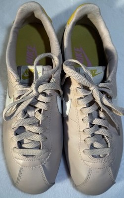 Nike Cortez Men s Low Top Lace-Up Sneakers Beige Yellow Pink Solid