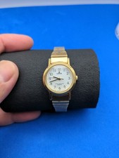 Lorus V811-0810 A0 Ladies Vintage Watch Expanding Strap Gold Tone Japan Movt